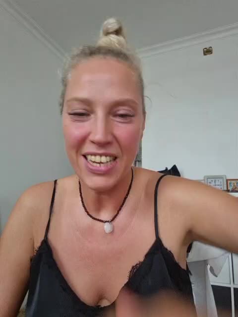 Markiza_Angelov Adult Chat August 16, 2026