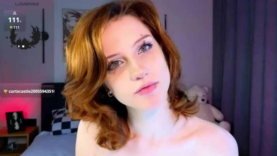 vampi_queen Adult Chat August 16, 2026