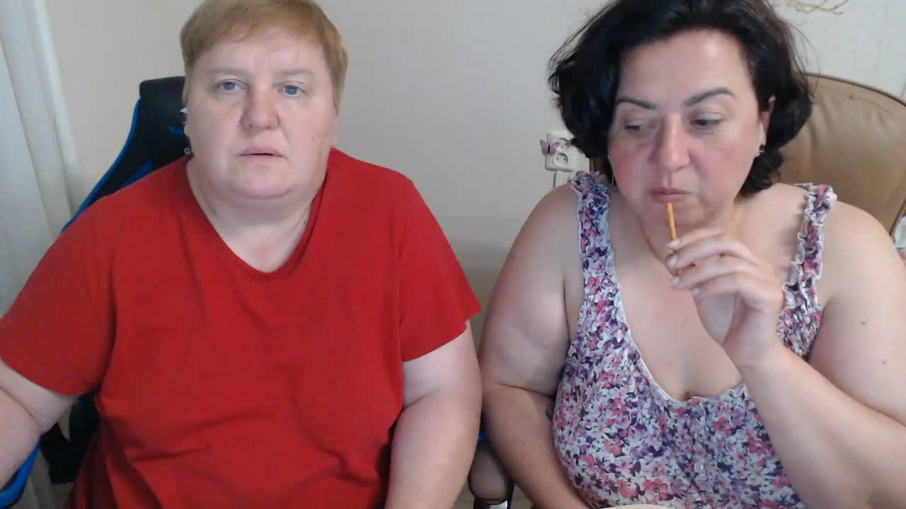 XMollyJaneEX Adult Chat August 16, 2026