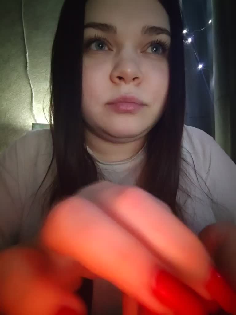 Karina-15 Adult Chat August 16, 2026