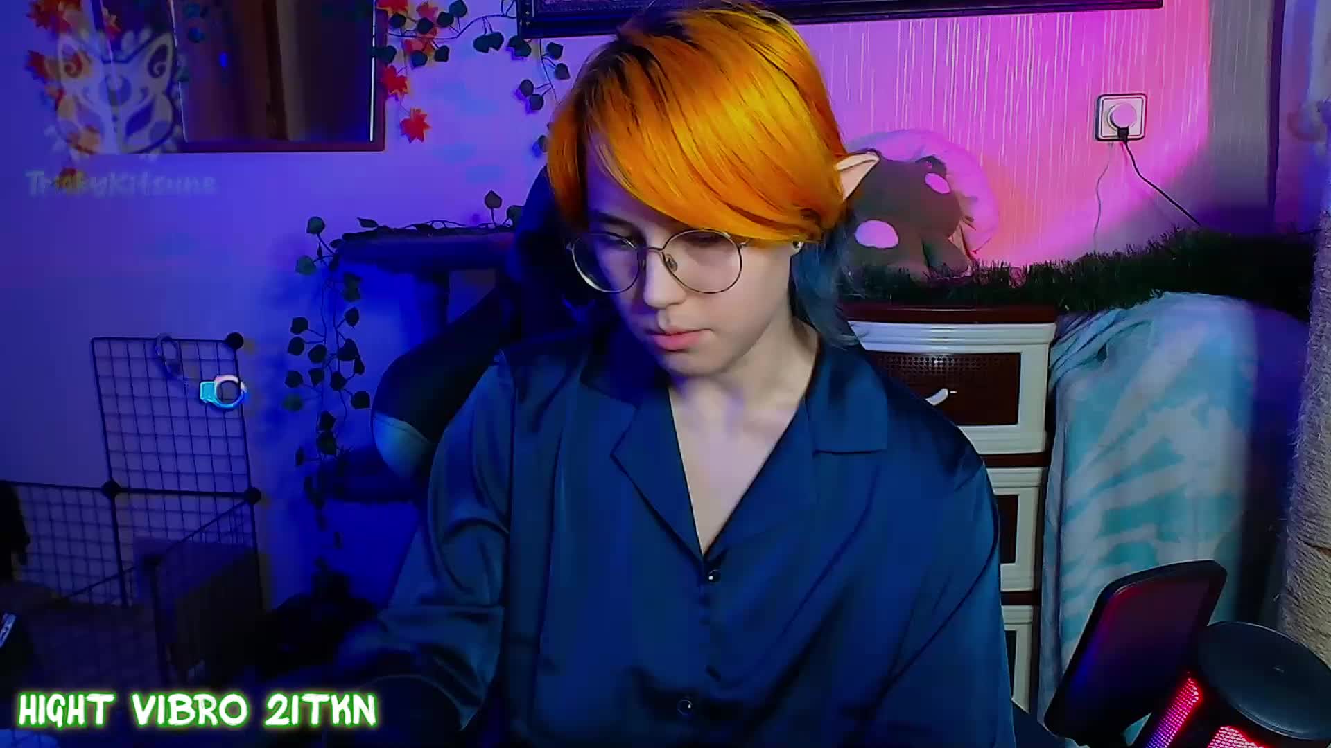 Tricky_Kitsune Adult Chat August 16, 2026