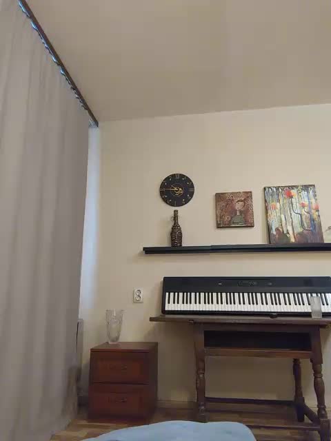 Sandra_May Adult Chat August 16, 2026