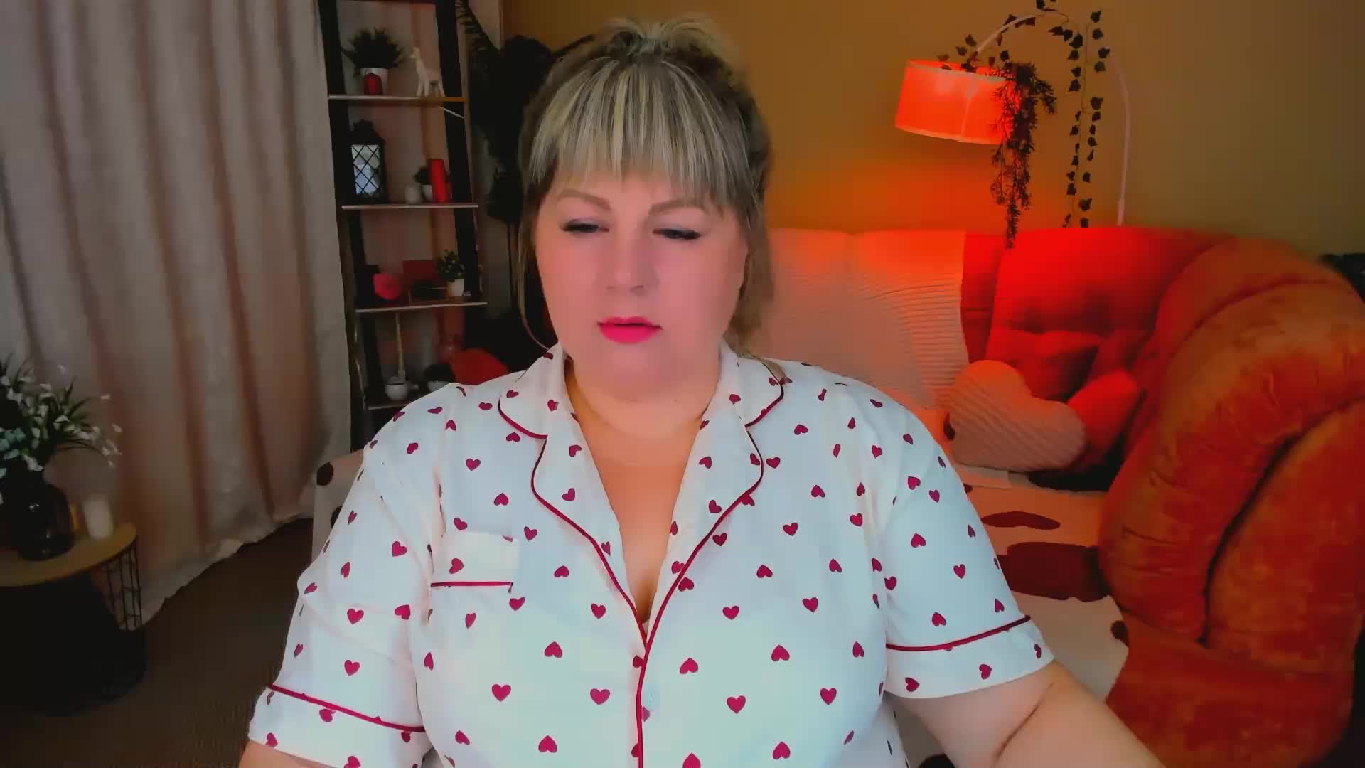 CrystaalStaar Adult Chat August 16, 2026