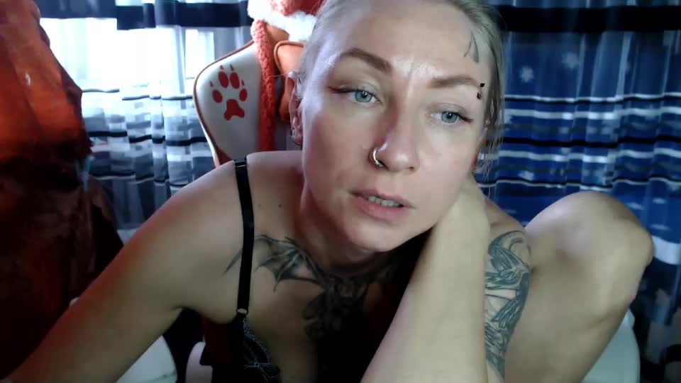 lollifox_1 Adult Chat August 17, 2026