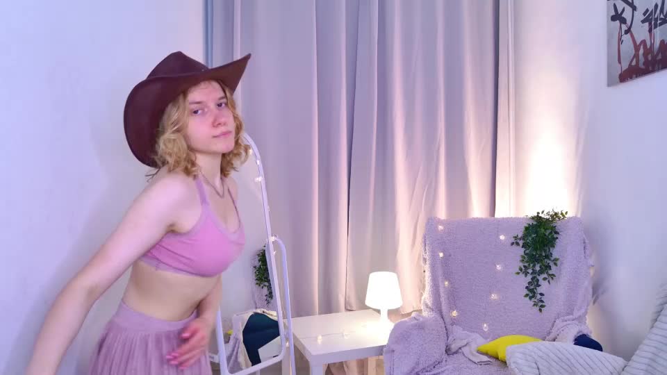 milanarayy Adult Chat August 16, 2026