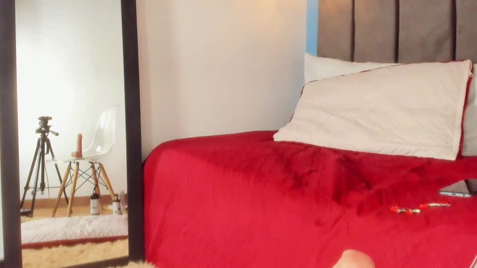 luna_honey9_2026-08-16_13-27-24_085 Adult Chat August 17, 2026