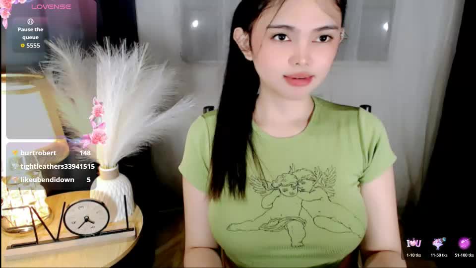 webcum_mami Adult Chat August 17, 2026