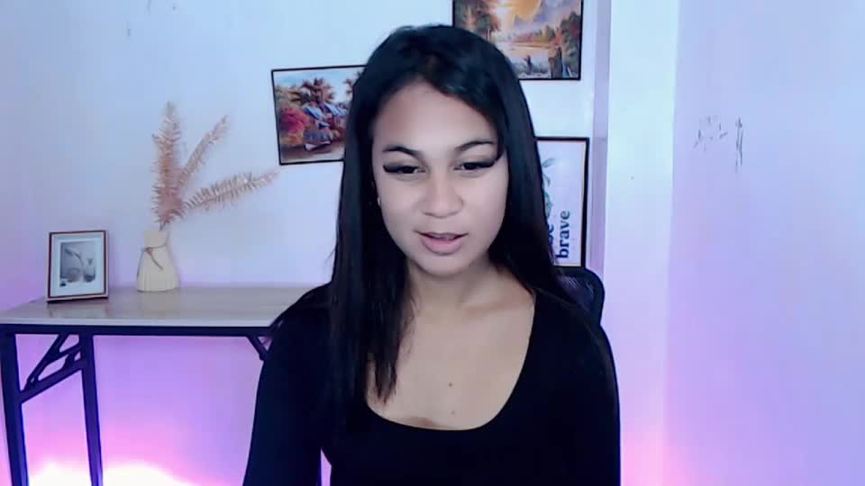 dess_morena Adult Chat August 17, 2026