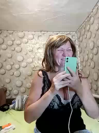 FameLara Adult Chat August 16, 2026