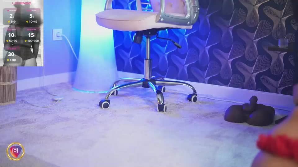 moan_4_you Adult Chat August 17, 2026