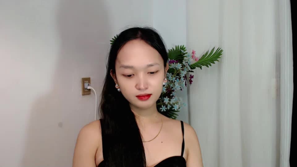 sweetlunarose Adult Chat August 17, 2026