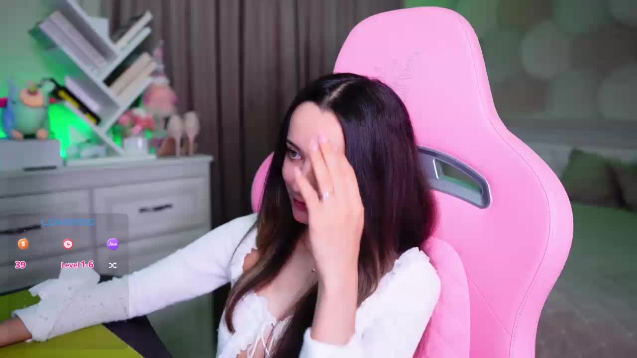 JuicyAngel Adult Chat August 16, 2026