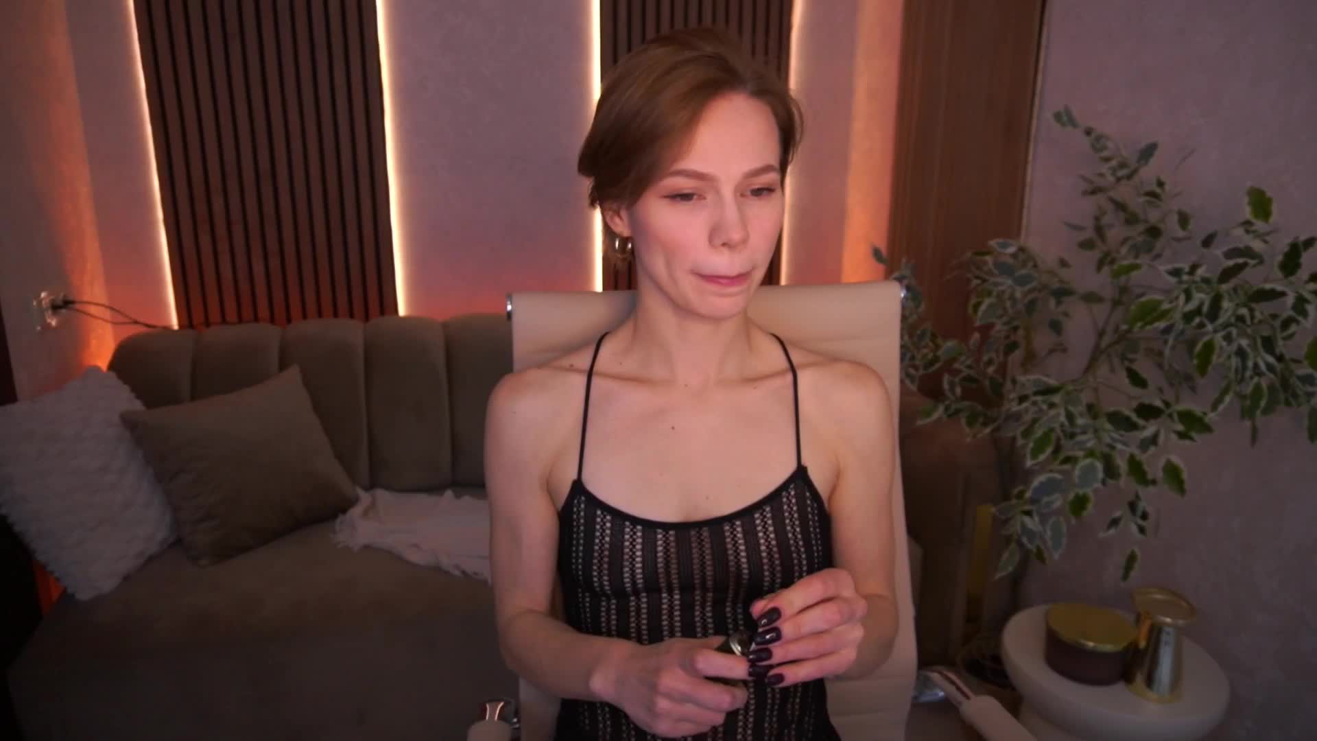 ShyySiren Adult Chat August 16, 2026