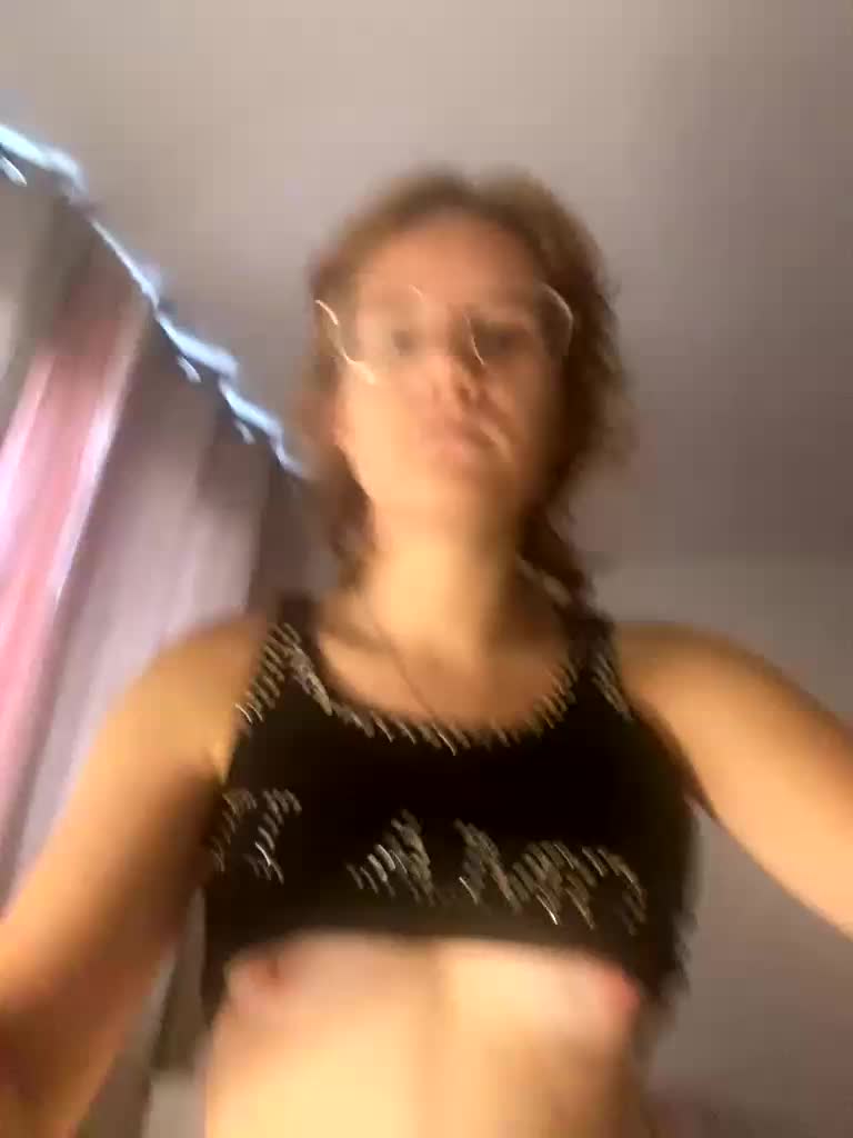 Sexu-Girl Adult Chat August 17, 2026