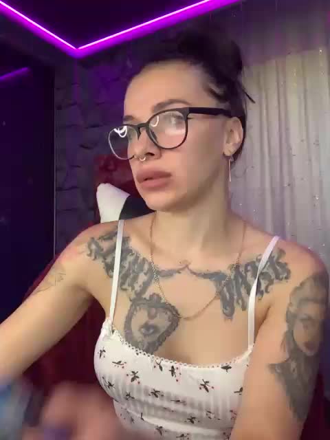 deva_maria Adult Chat August 17, 2026