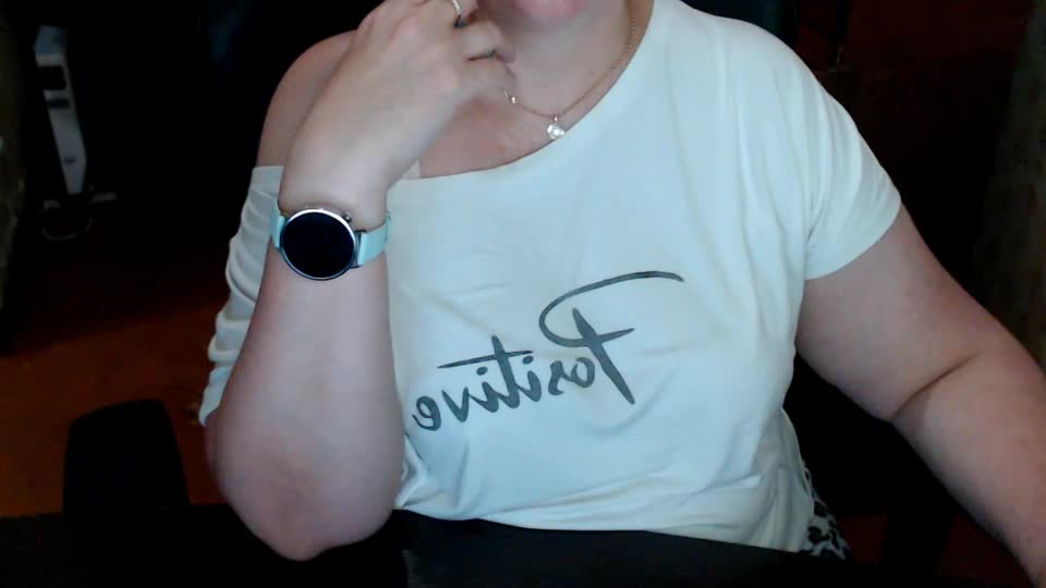 Alisa1917 Adult Chat August 17, 2026