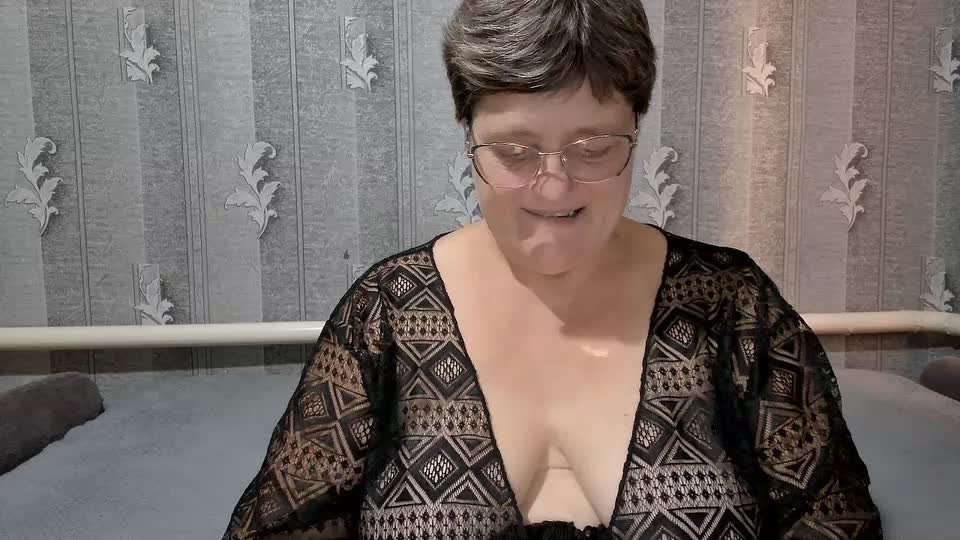 ElzaJewel Adult Chat August 17, 2026