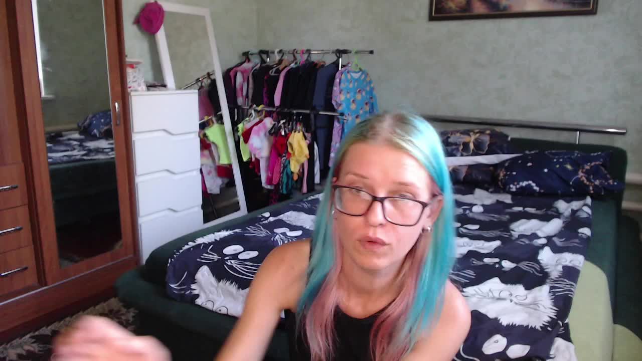 malvinella Adult Chat August 17, 2026