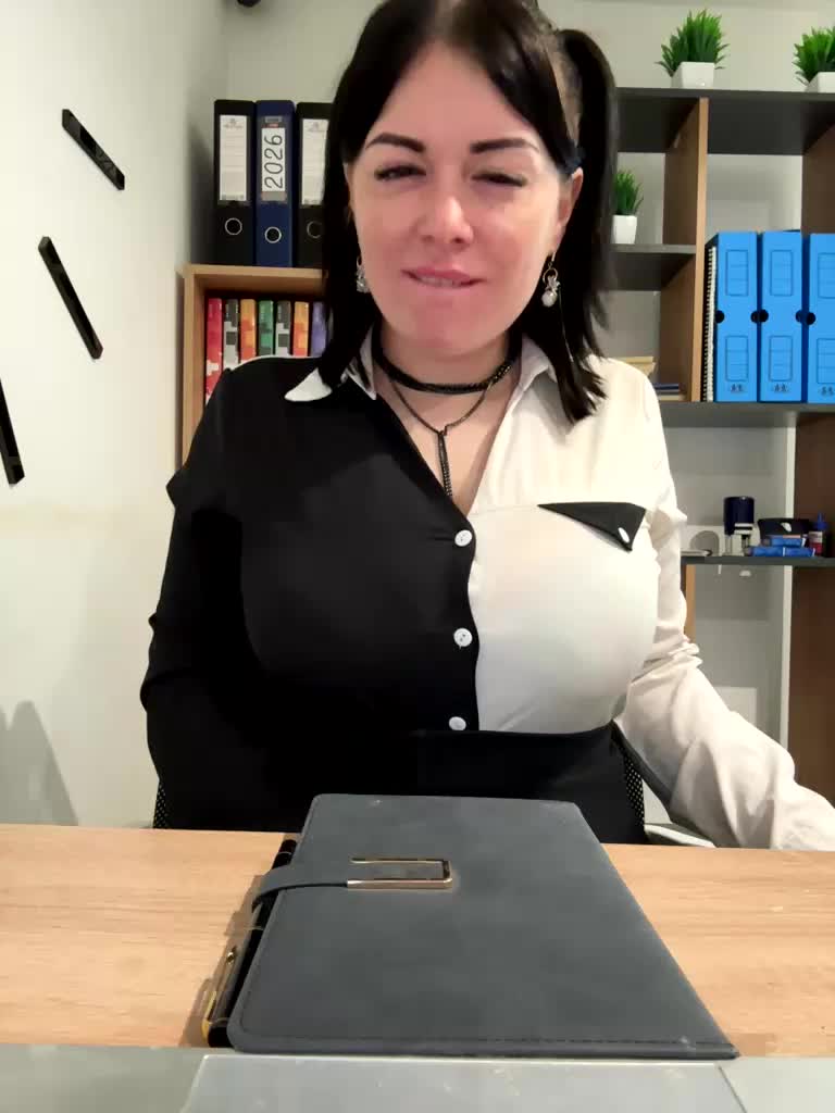 Brenda_KiSKA Adult Chat August 17, 2026