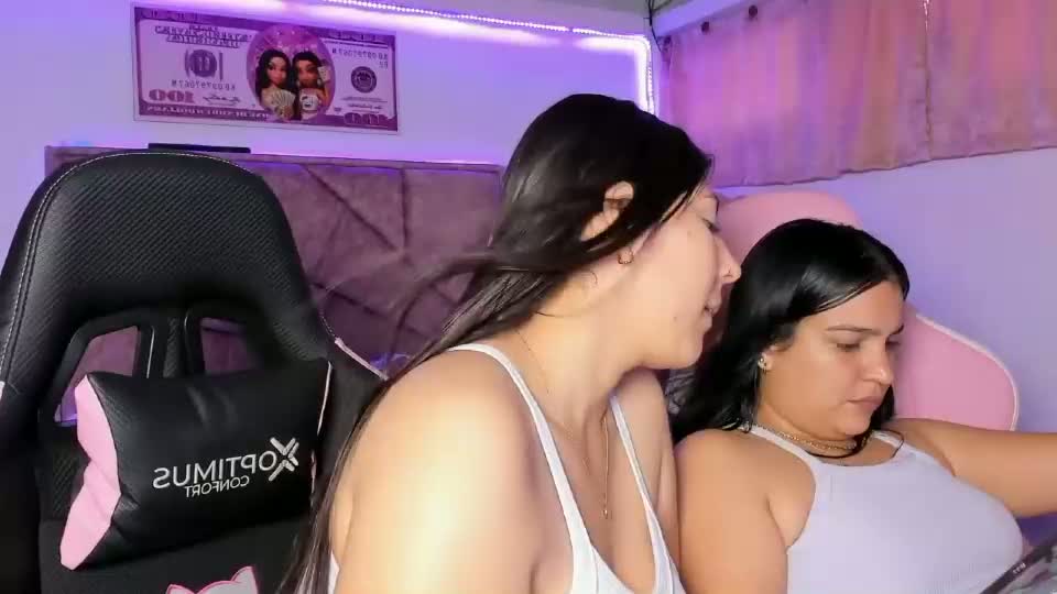 cristal_smith20 Adult Chat August 17, 2026