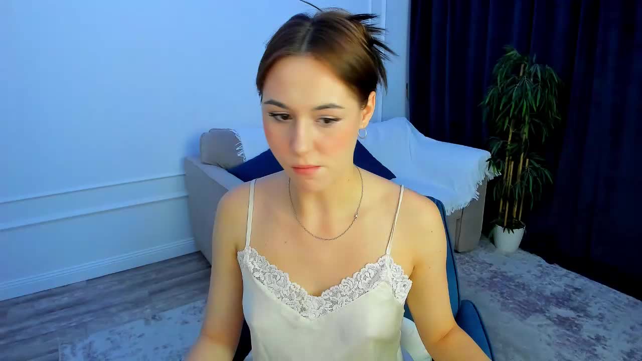 MakeYouHappy Adult Chat August 17, 2026