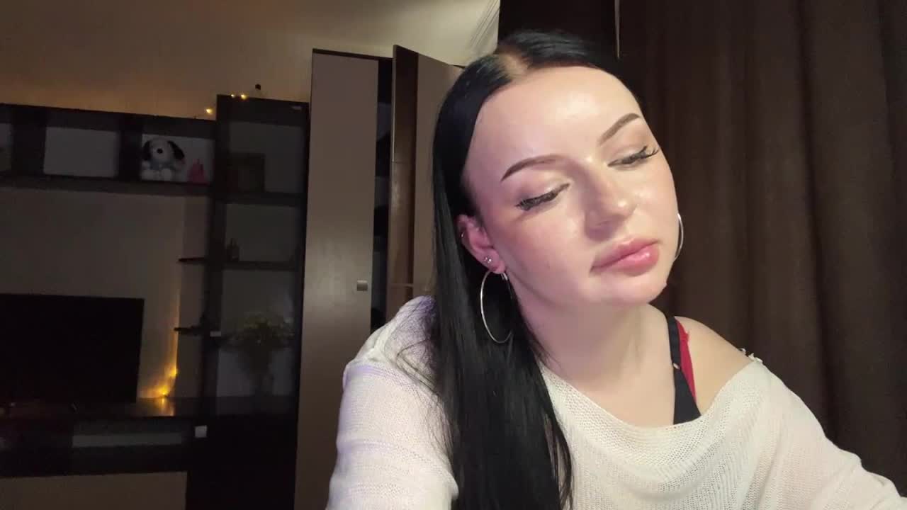 MarinaSavastru Adult Chat August 17, 2026