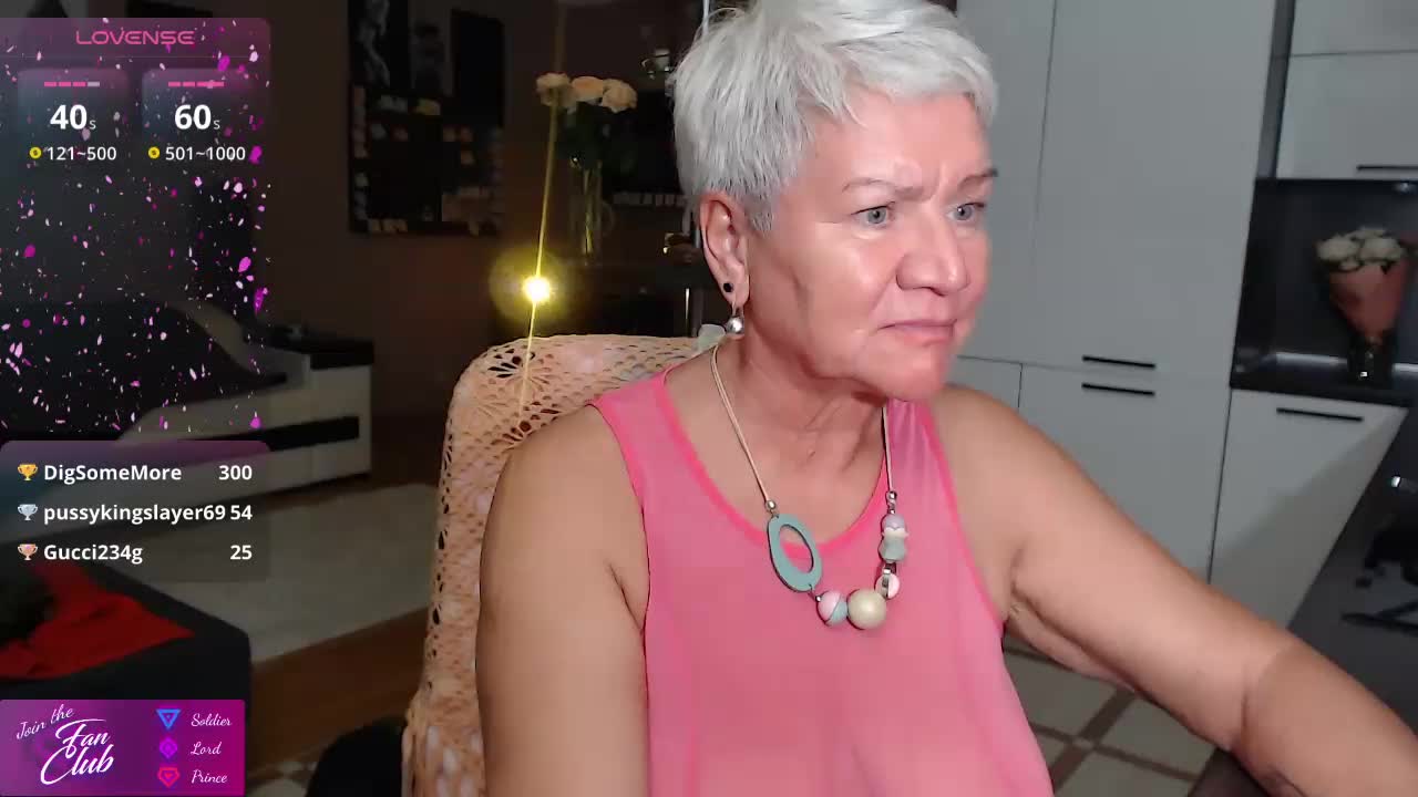 roxana-brooks Adult Chat August 18, 2026
