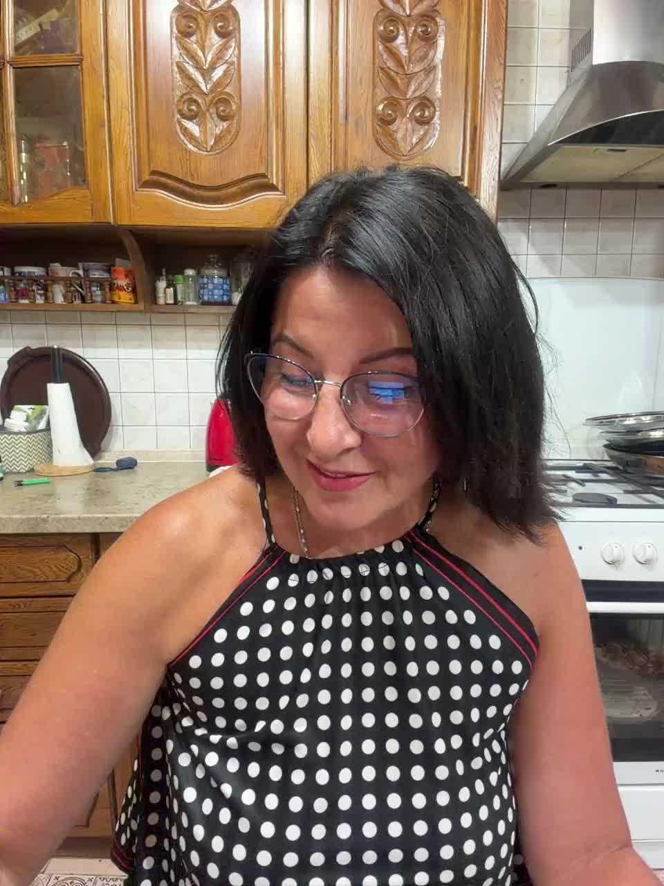 Fiona7 Adult Chat August 18, 2026