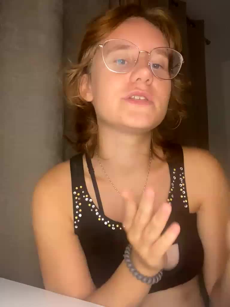 Sexu-Girl Adult Chat August 18, 2026