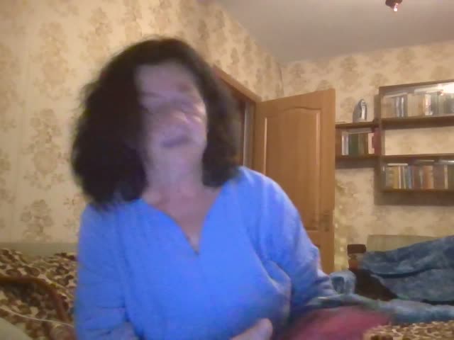 krisshurdlove Adult Chat August 18, 2026