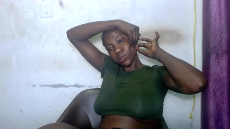 juicyberryx Adult Chat August 18, 2026