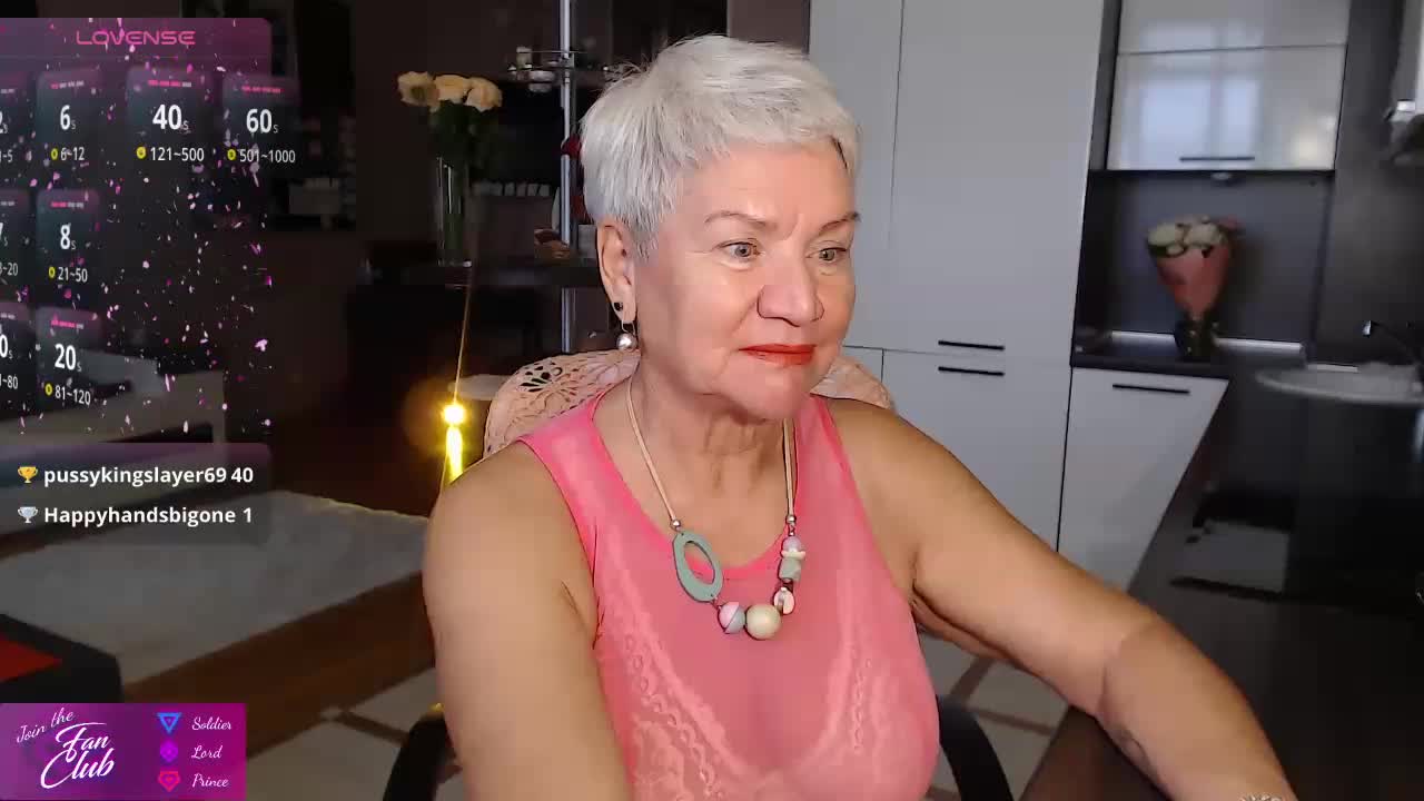 roxana-brooks Adult Chat August 17, 2026