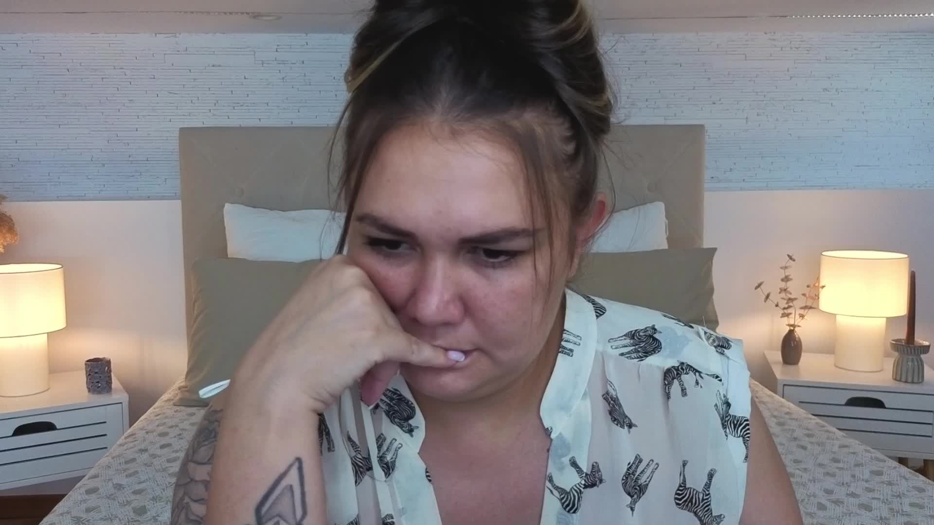 M1ssBella Adult Chat August 17, 2026
