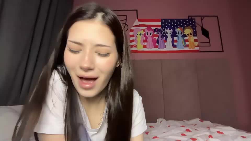 mmkakpoxyi22 Adult Chat August 18, 2026