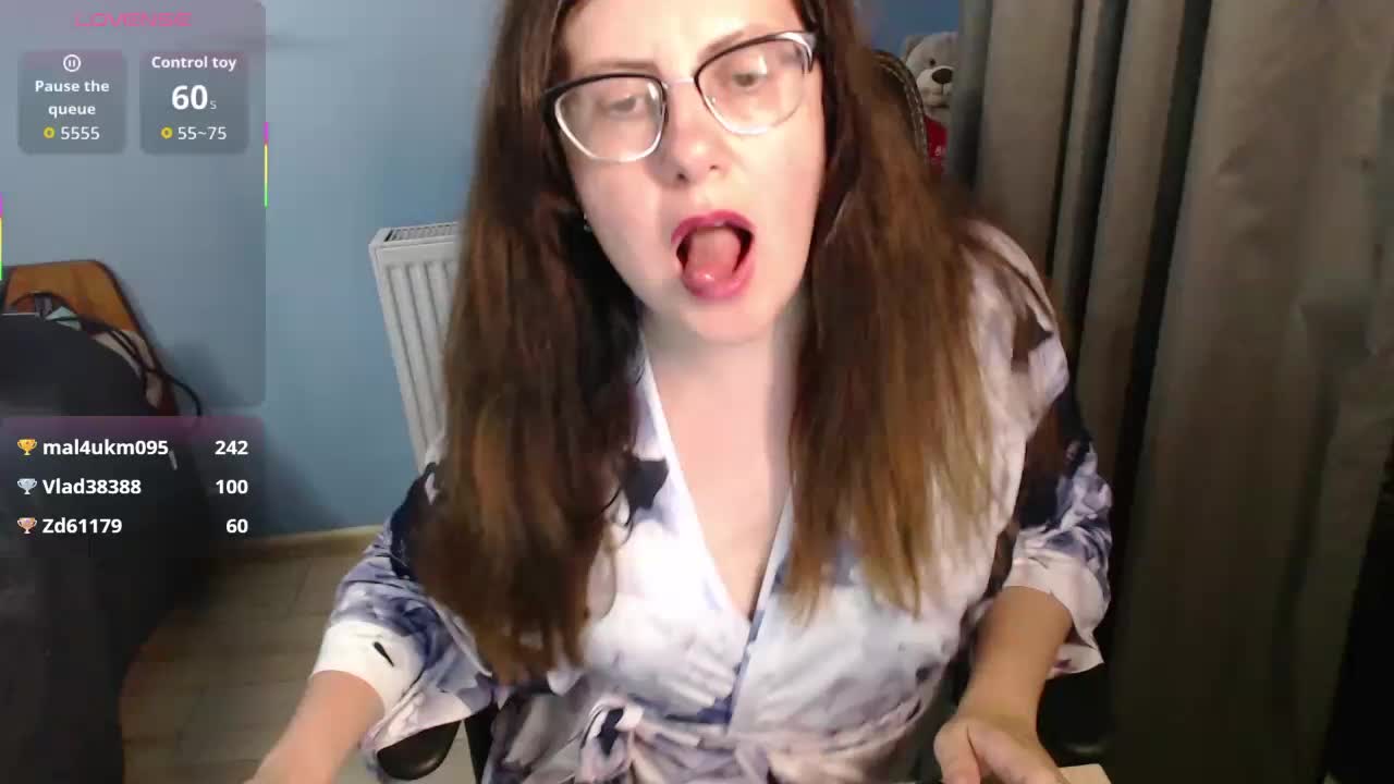mandarinka28 Adult Chat August 17, 2026