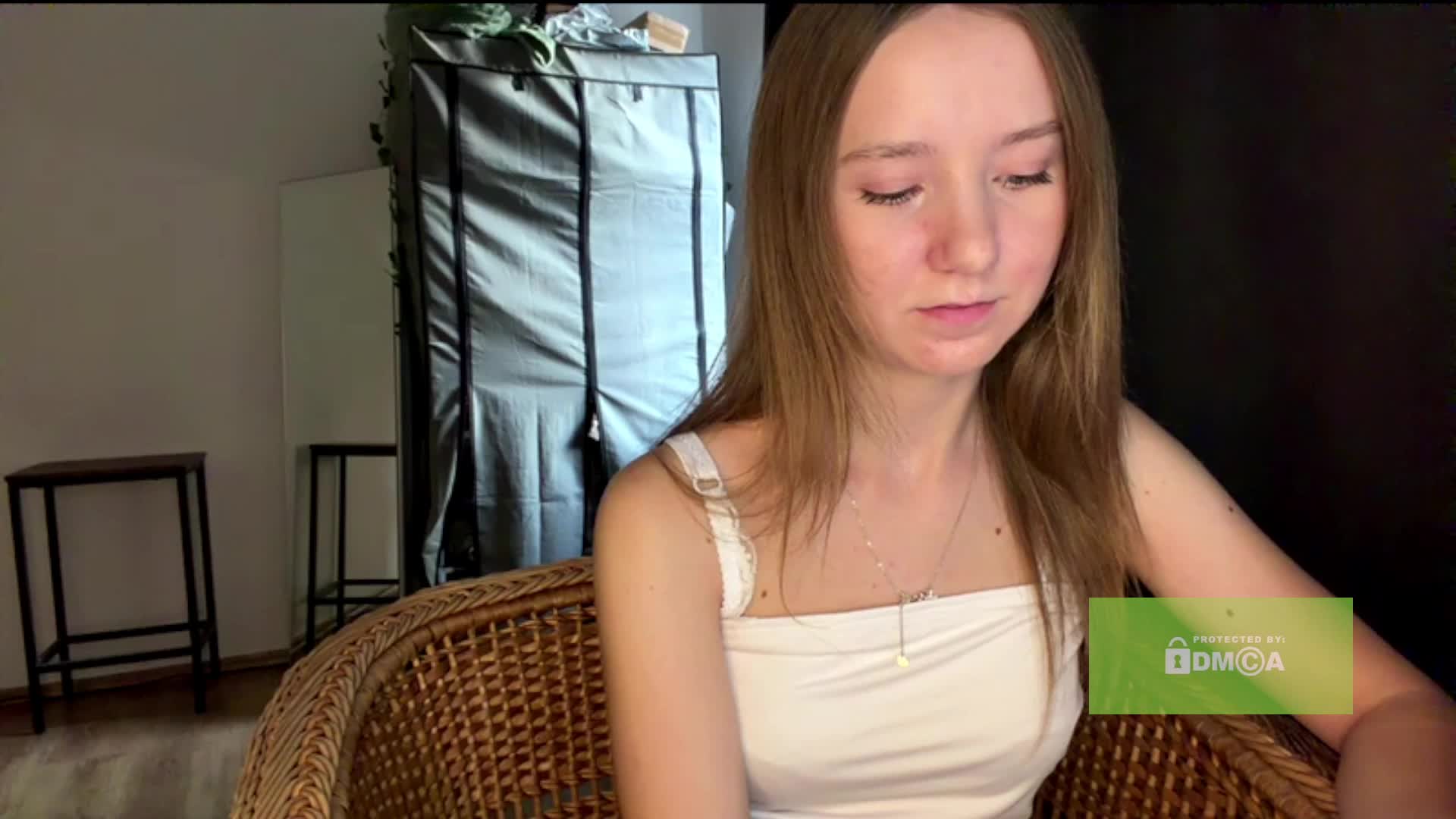 lisasmall Adult Chat August 18, 2026