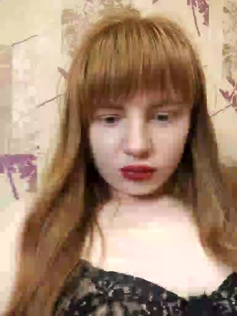 Loloshka222 Adult Chat August 18, 2026