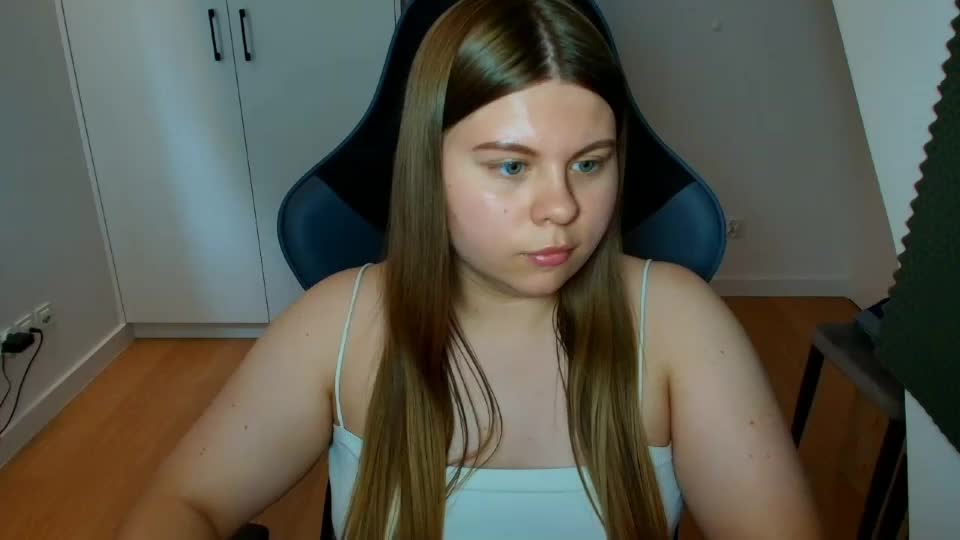 abbyvibe Adult Chat August 18, 2026