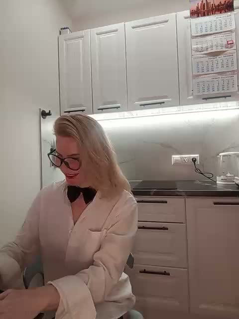WomenS Adult Chat August 17, 2026