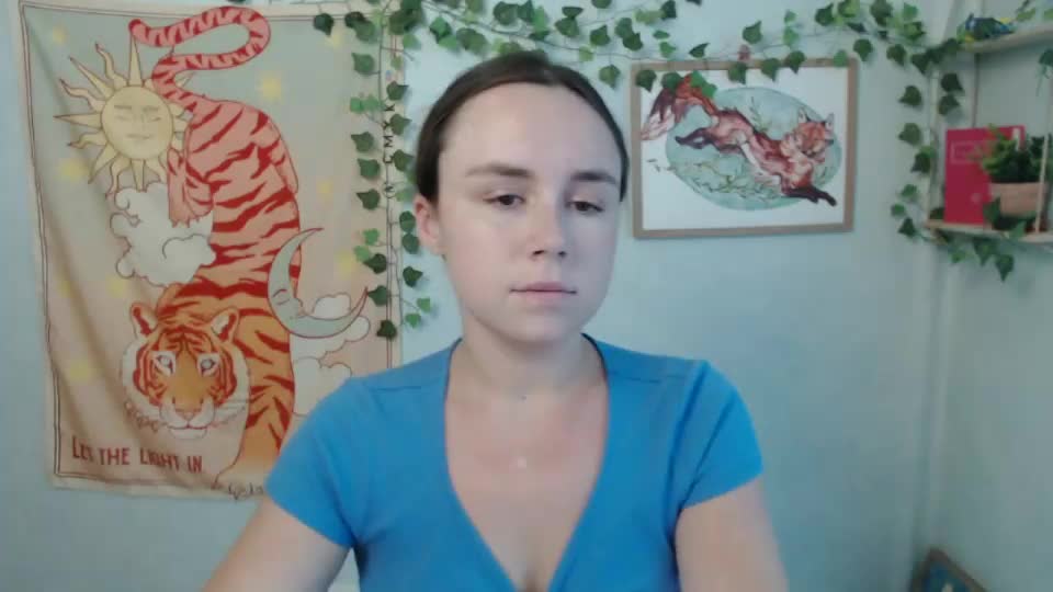veryveryvery_shy Adult Chat August 18, 2026