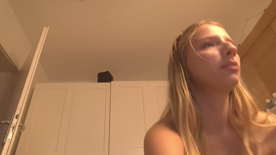 charlottybaby Adult Chat August 18, 2026