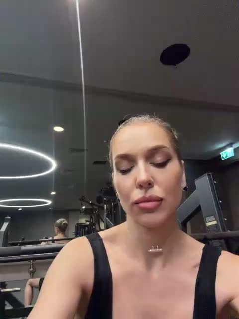 MistressX555 Adult Chat August 18, 2026