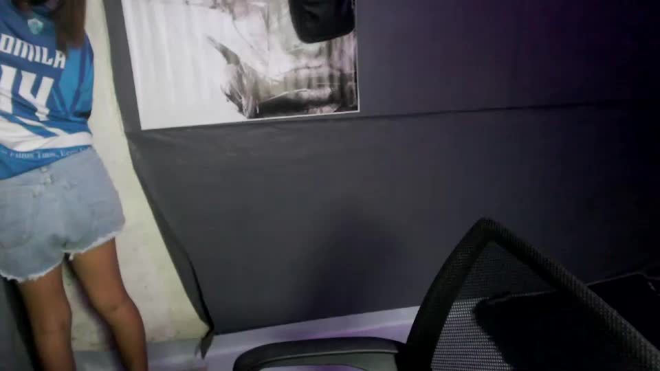 _jennn Adult Chat August 18, 2026