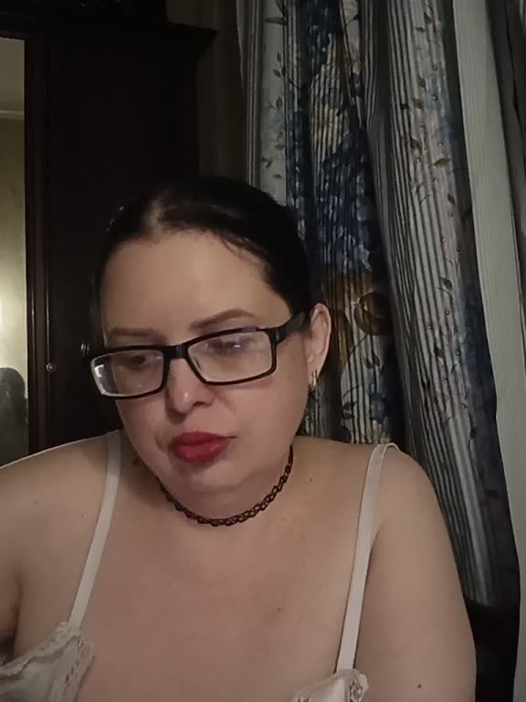 Anna-Gold3 Adult Chat August 18, 2026