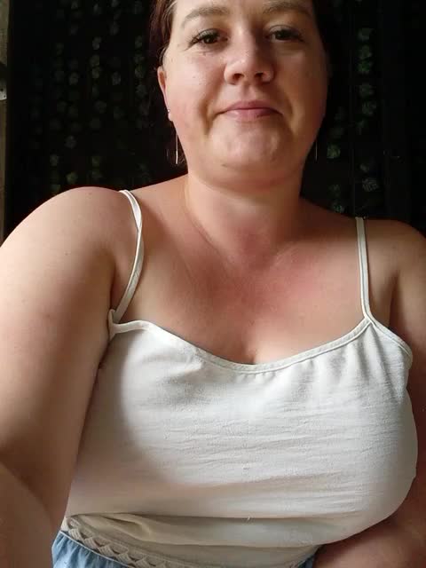 Vikky_Beauty Adult Chat August 18, 2026