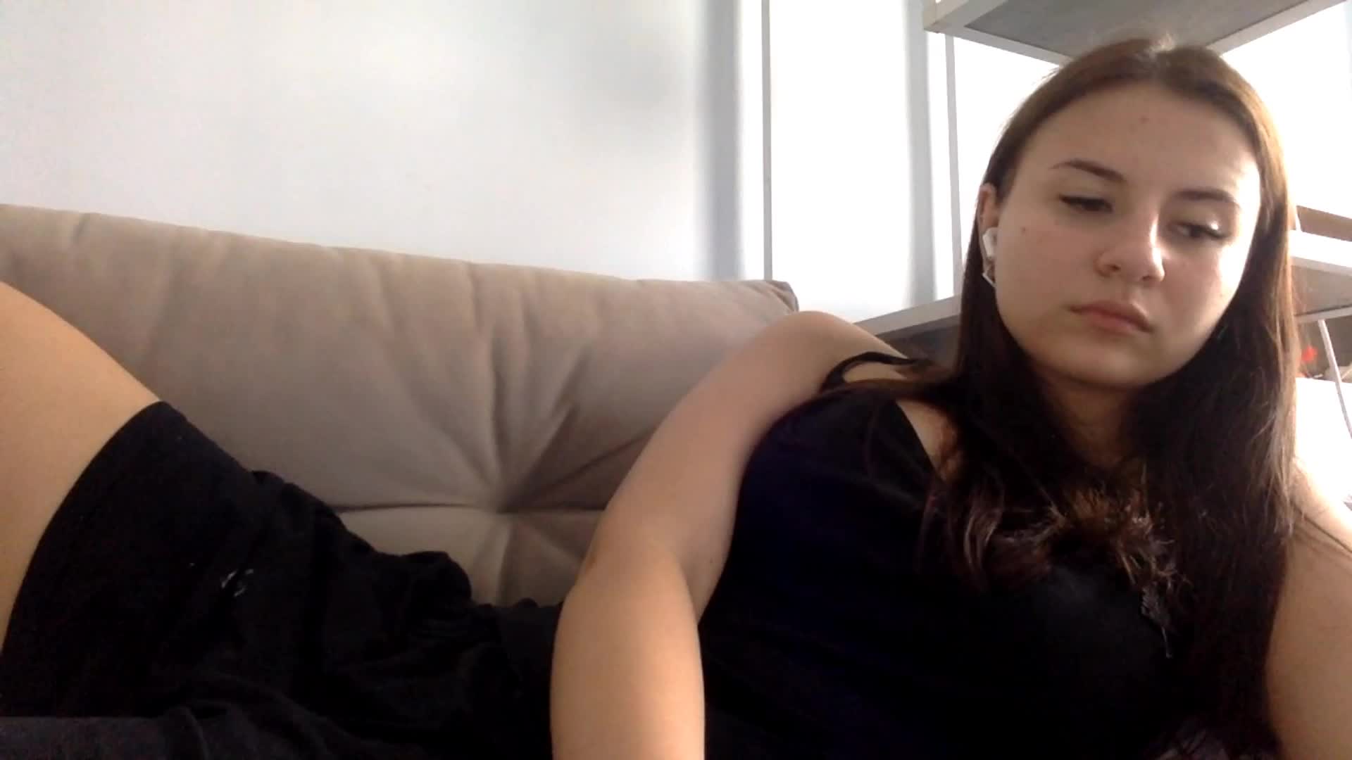 JeannaMullinax Adult Chat August 18, 2026