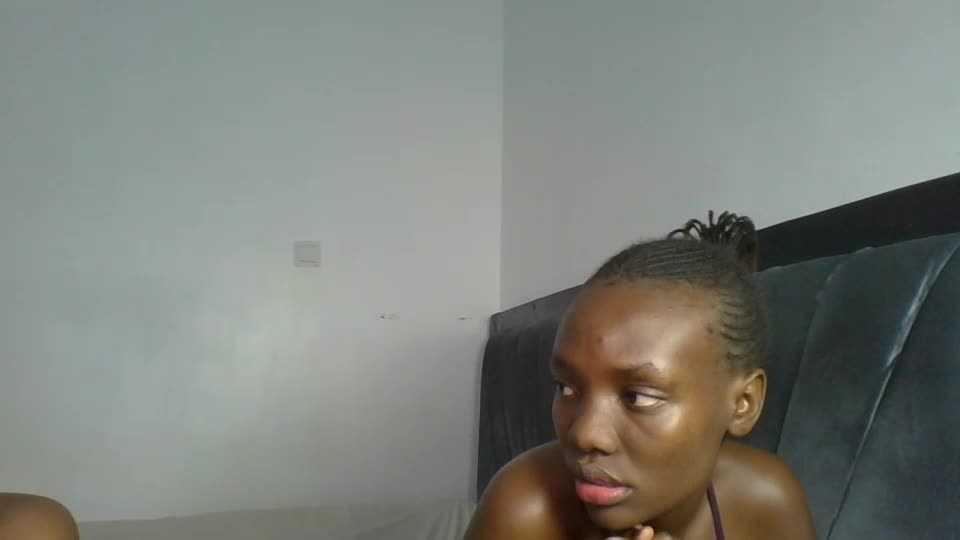 peach_ebonny Adult Chat August 18, 2026