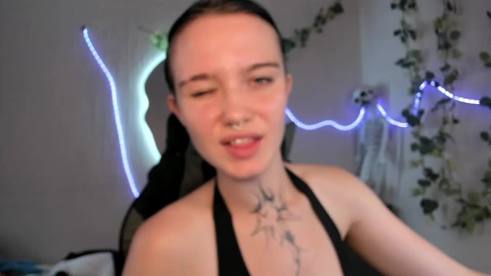 violaf1ex Adult Chat August 18, 2026