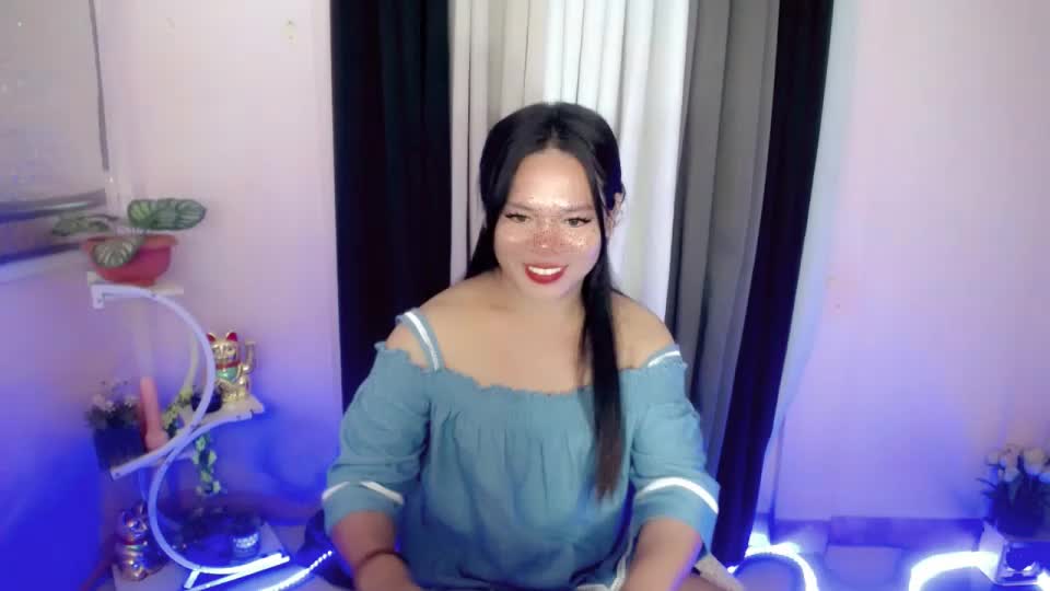 bella_ngo Adult Chat August 18, 2026
