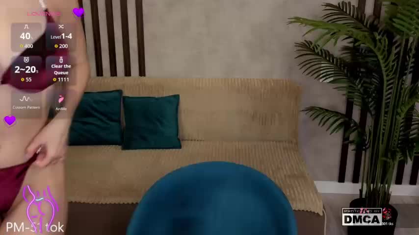 Holl1Would Adult Chat August 18, 2026